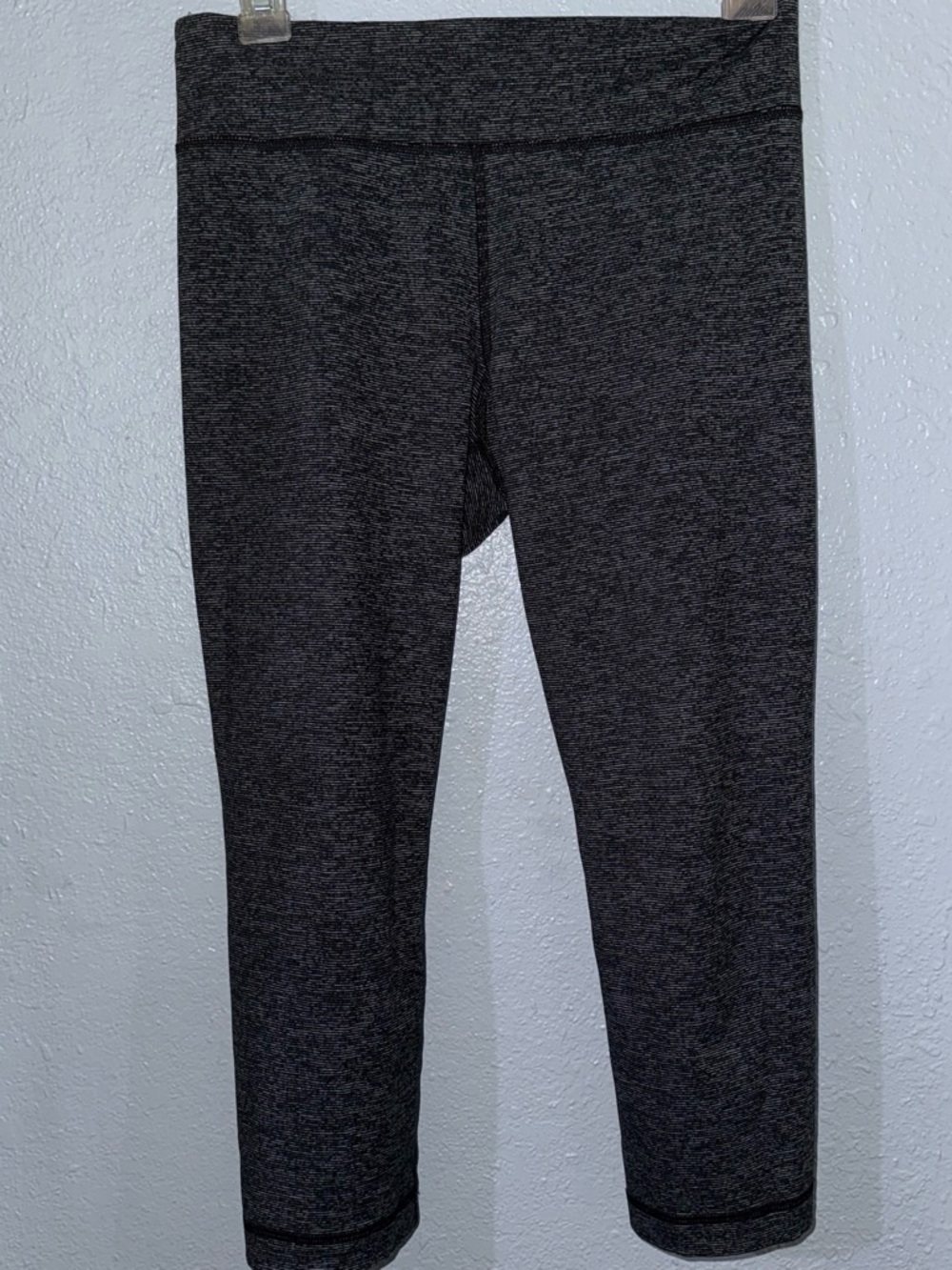Under Armour Dark Heather Charcoal Performance Leggings